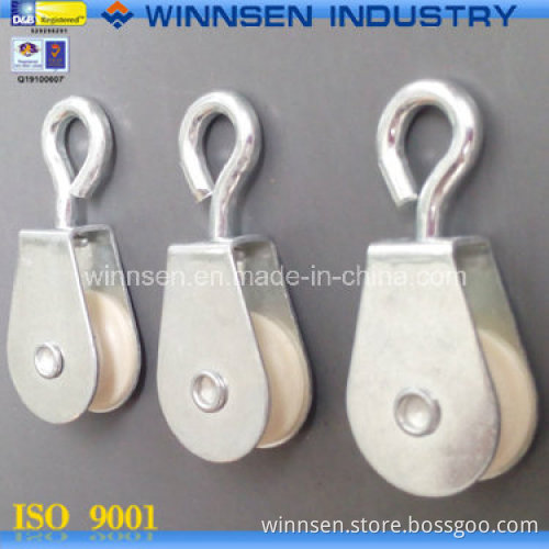 7/8" Plastic Pulleys with Swivel Eye for High Tunnerl (YS5020)